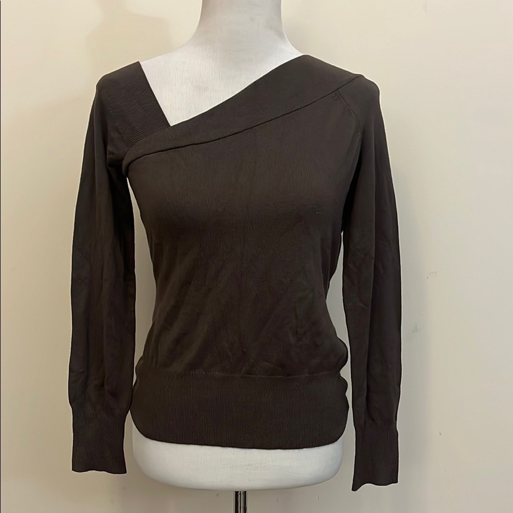 Witchery Brown Asymmetrical Neckline Sweater Brown Size Large